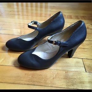 Vintage Naturalizer Mod Cloth Black Heels Sz 5